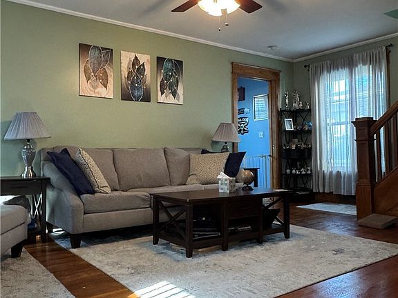 4th image of 207 Wardman Rd