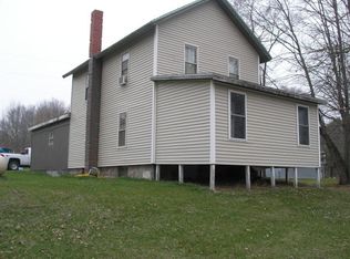 61598 1st St, Three Rivers, MI 49093