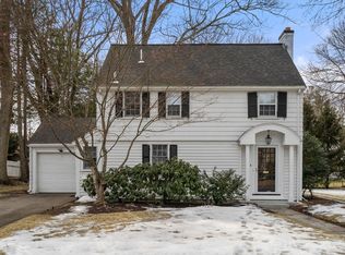 6 Earle Rd, Wellesley, MA 02481