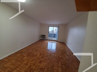 171 Freeman St #502, Brookline, MA 02446