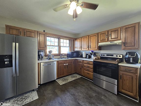 4th image of 1251 E County Road 2500