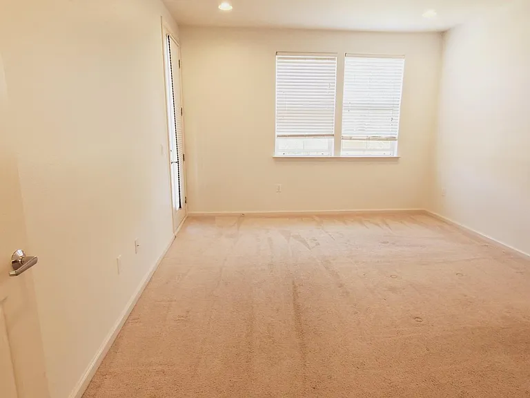 1390 Saddle Rack St #428 — Photo 24