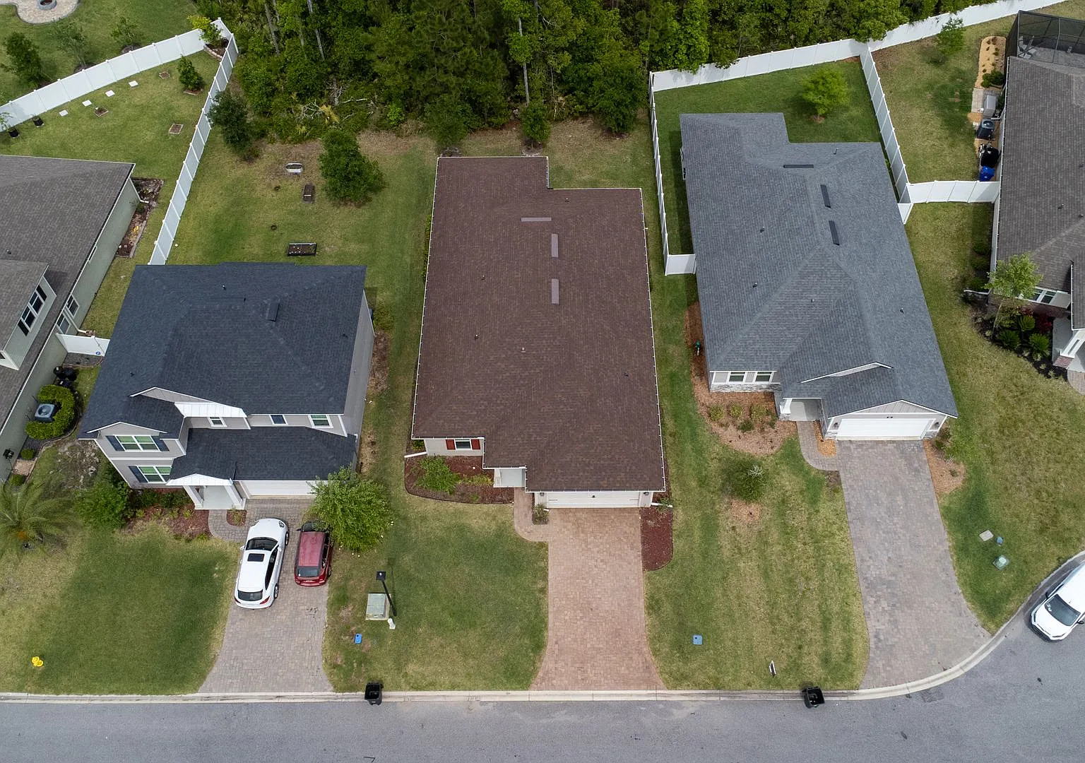 3/2 Treaty Oaks Home for Rent — Photo 3