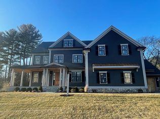 7 Tuttle Ln, Saugus, MA 01906