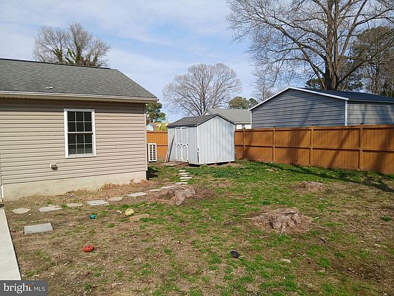 4th image of 506 Rolando Dr