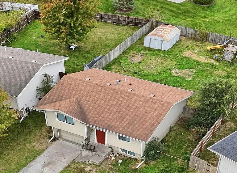 1907 W Apricot Ln — Photo 2