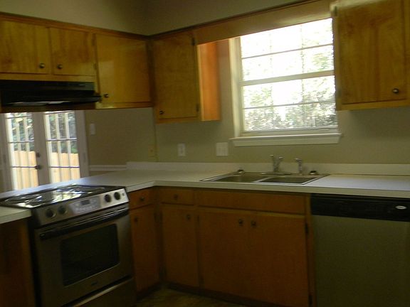 Open Bar with Slide in Stainless Appliances!