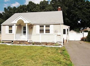 51 Lenox St, Manchester, CT 06040