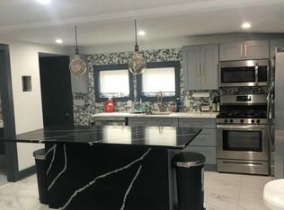 191 Delaware Ave, Oakhurst, NJ 07755