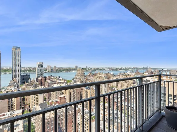 201 W 70th St APT 33L, Manhattan, NY 10023