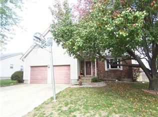 1114 E Elizabeth St, Olathe, KS 66061