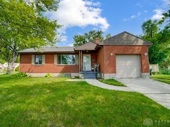 4104 Parkway Dr, Dayton, OH 45416