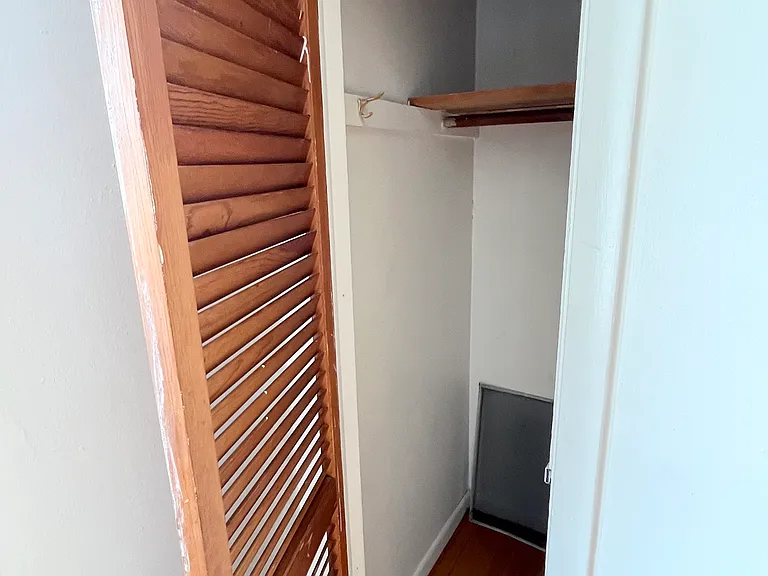 34 High St #2E — Photo 15