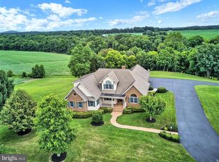 1545 Oxford Rd, New Oxford, PA 17350