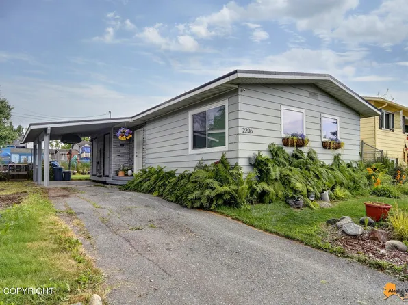 2206 W 46th Ave, Anchorage, AK 99517