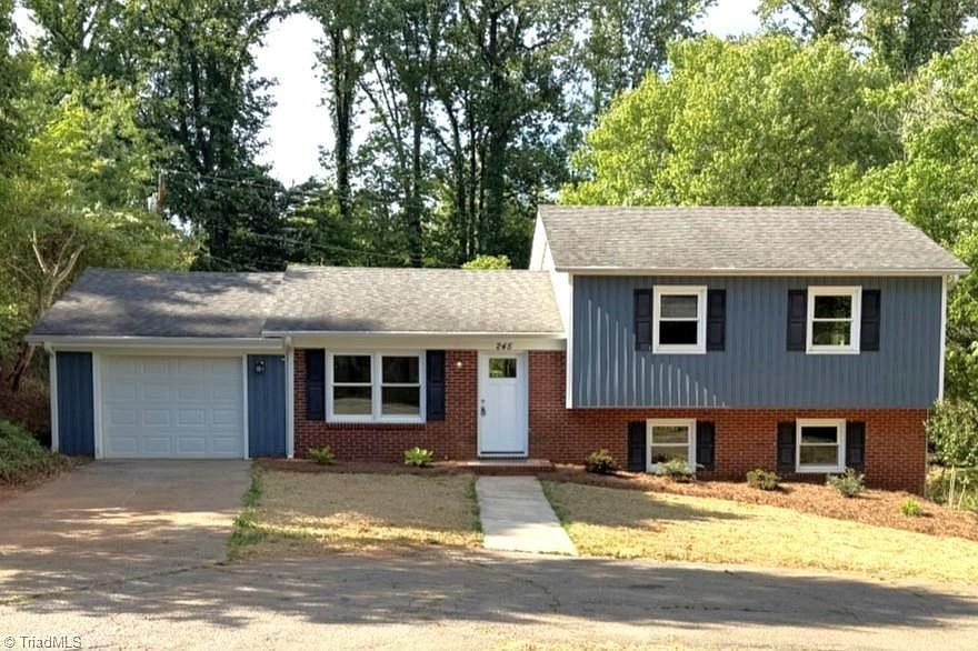 1st image of 245 Logan Ct