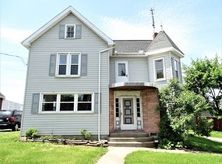 57 Mechanic St, Reinholds, PA 17569