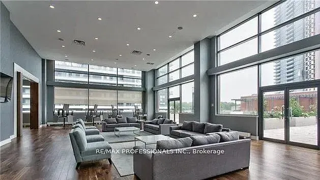 2220 Lake Shore Blvd W #909 — Photo 39