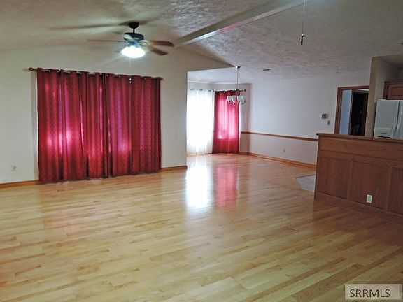 3rd image of 2155 Henryanna Ave #8