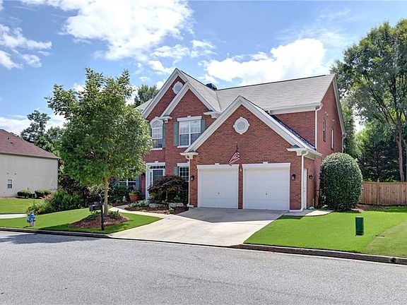 3rd image of 2015 Belridge Ct SE
