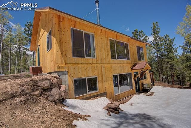 1st image of 242 Snowberry Creek Rd