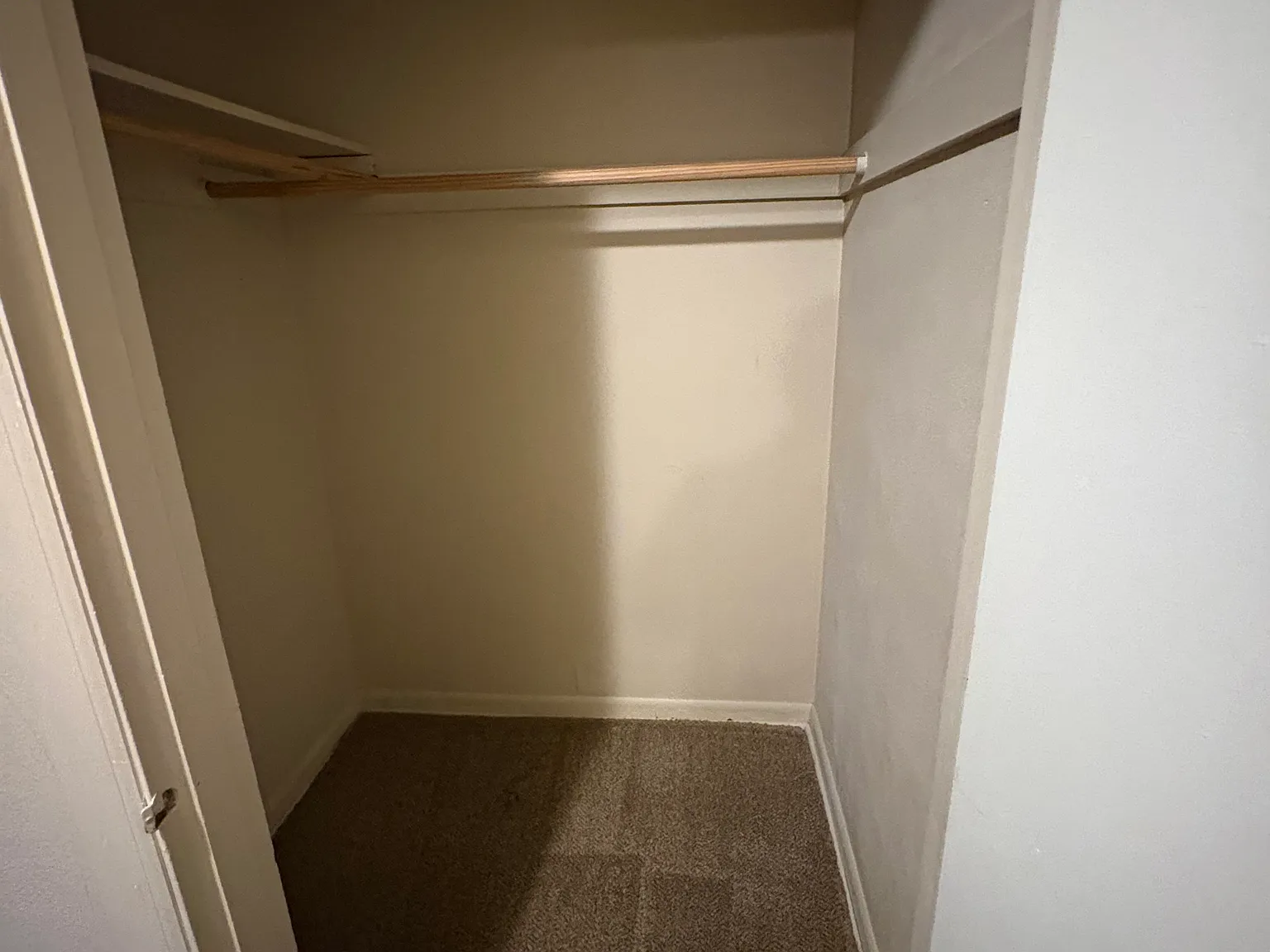 2 bed, 1.5 bath, $975 — Photo 3