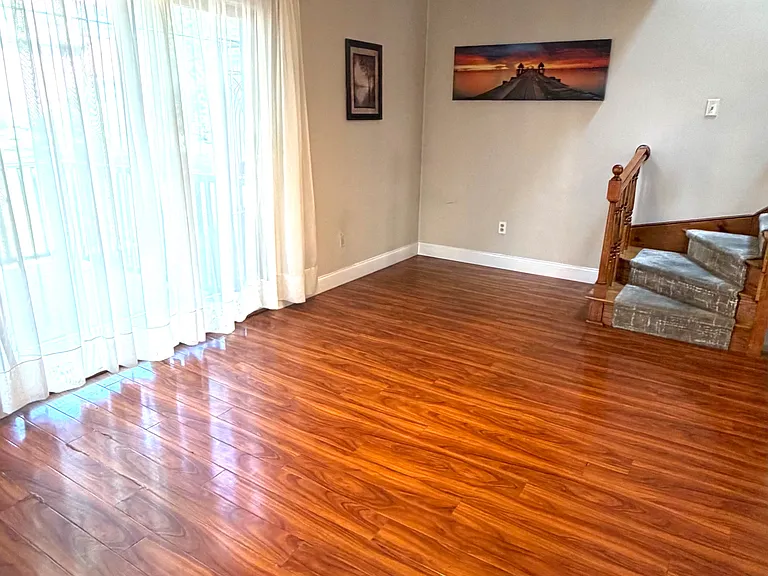 5 Chase Ln #5 — Photo 2
