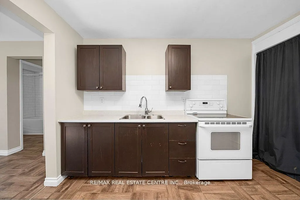 Building Photo - 5 Ontario St #2