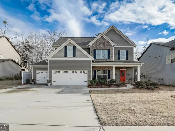 6628 Blue Cove Dr, Flowery Branch, GA 30542