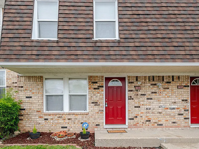 6113 Scotmar Dr — Photo 1