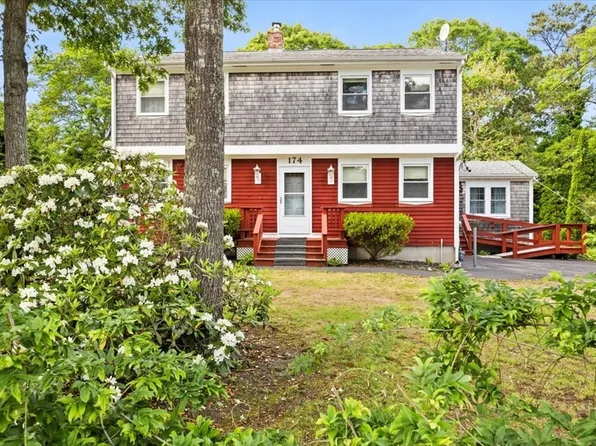 174 Barlows Landing Rd, Bourne, MA 02532
