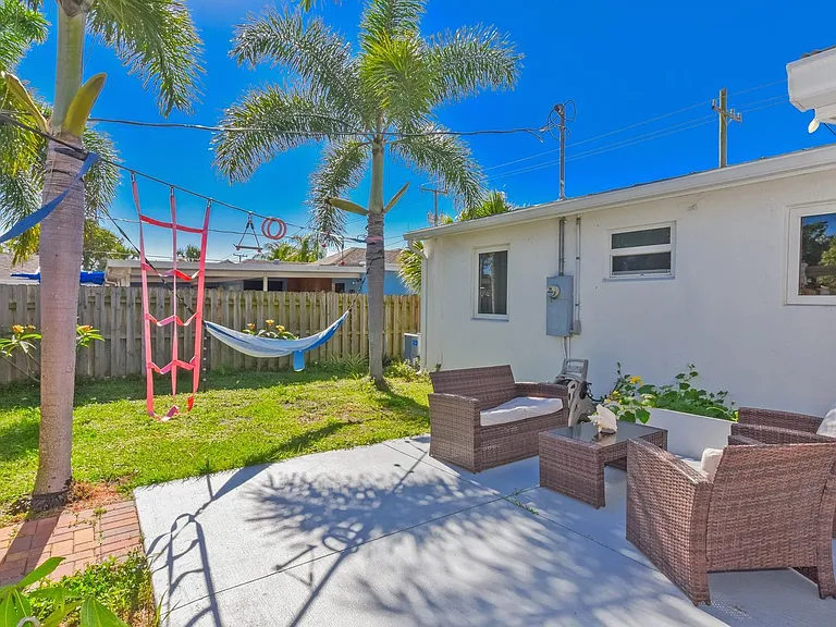 727 Bunker Rd — Photo 23