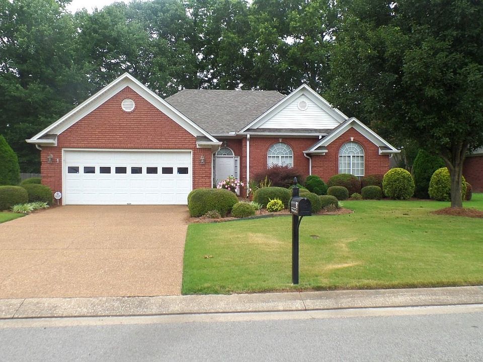 1st image of 81 Winding Creek Dr