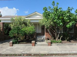 3824 Avenue S 1/2, Galveston, TX 77550