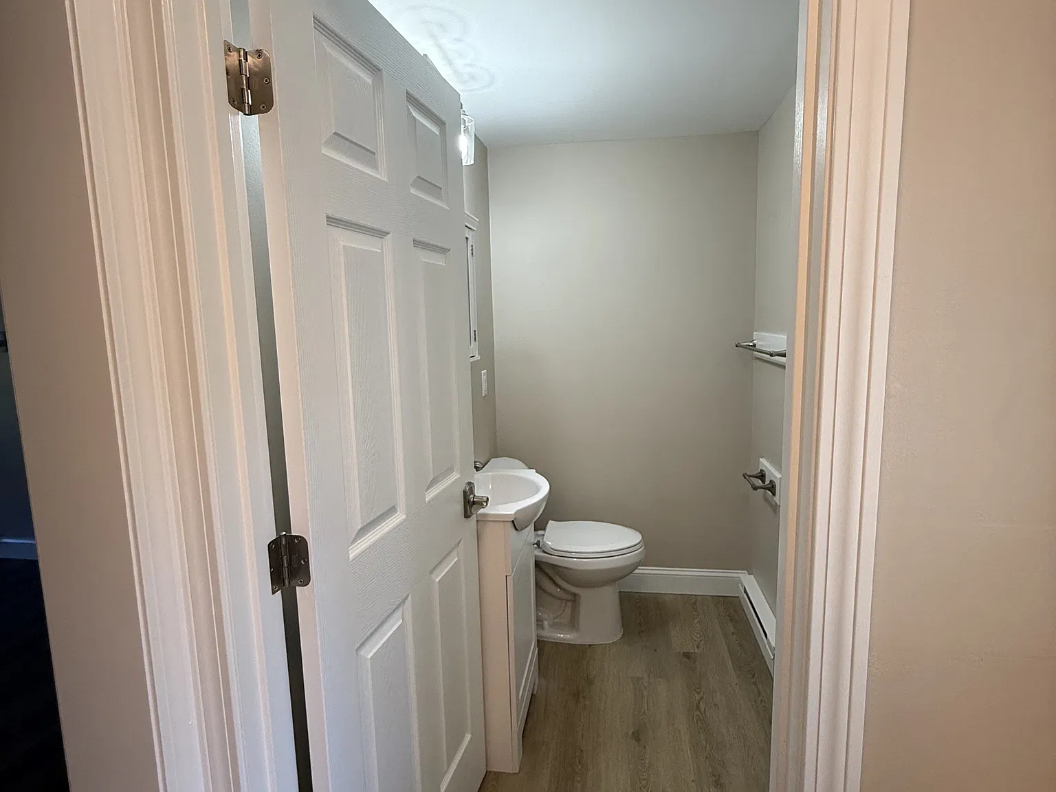 Bayview Apartments - 9B — Photo 4