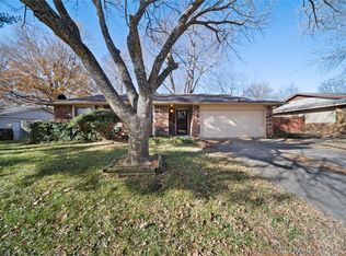 4504 S Cypress Ave, Broken Arrow, OK 74011