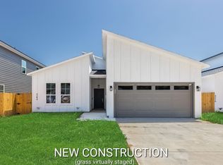 4204 Easter Ave, Dallas, TX 75216