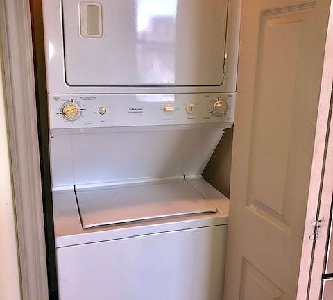 5th image of 599 4th Ave APT 7C
