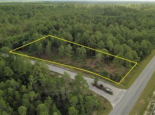 1005 C C Land Rd, Eastpoint, FL 32328