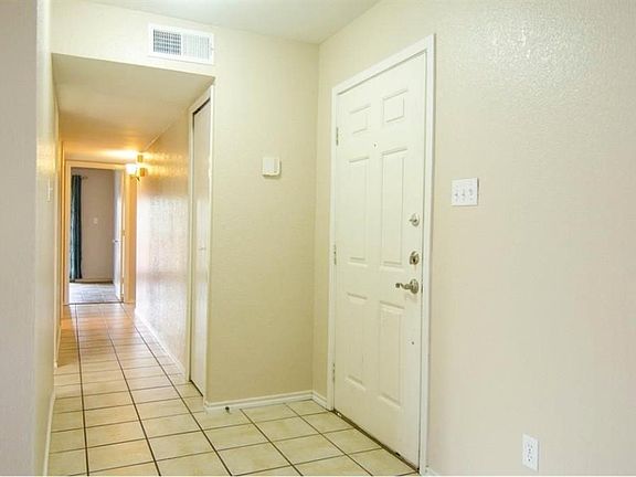 2nd image of 5112 Gallahad Dr