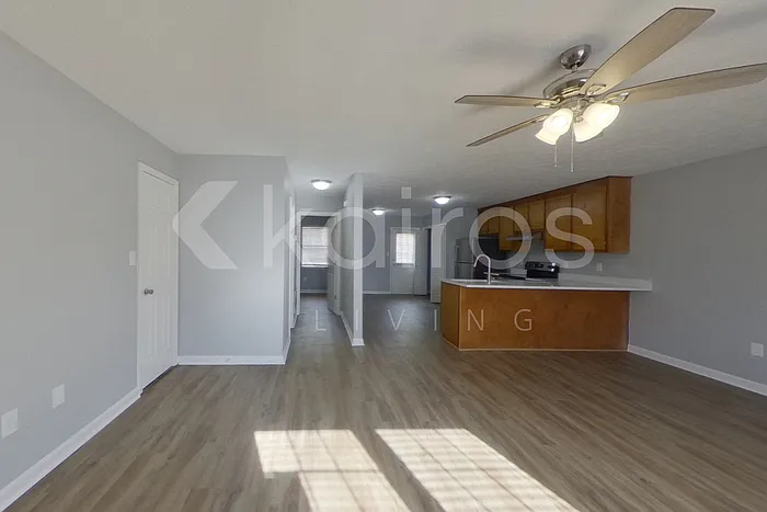4 bed, 3.0 bath, 1659 sqft, $1,945 — Photo 3