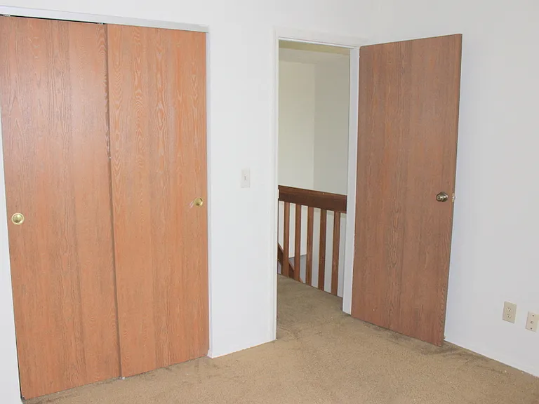 2478 Spring Valley Rd — Photo 8