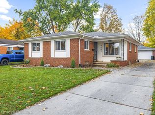 4507 Hillcrest Ave, Royal Oak, MI 48073