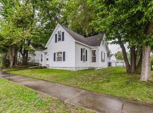 1328 N Mason St, Bloomington, IL 61701