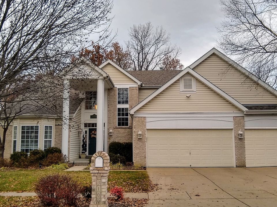 1st image of 13109 Bellerive Farm Dr