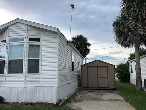 2nd image of 520 S Daytona Ave #7