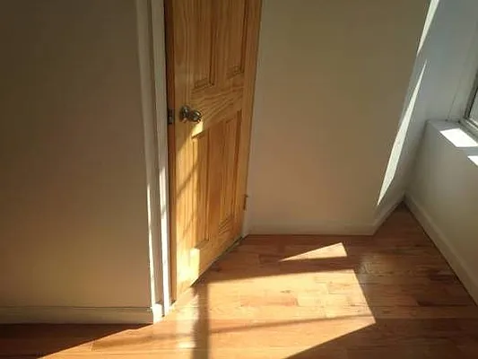 Rented by Mauro Bros Real Estate Services LLC | media 9