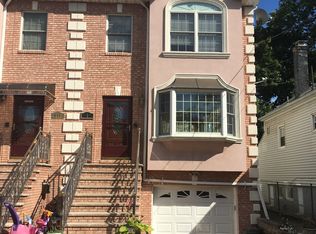 818 7th St #A, Secaucus, NJ 07094
