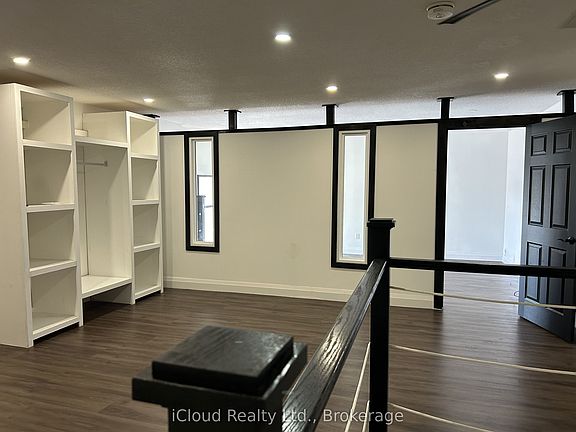 5th image of 7 Foundry St #12