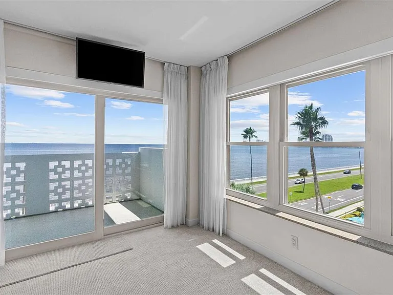 2401 Bayshore Blvd #410 & 510 — Photo 2